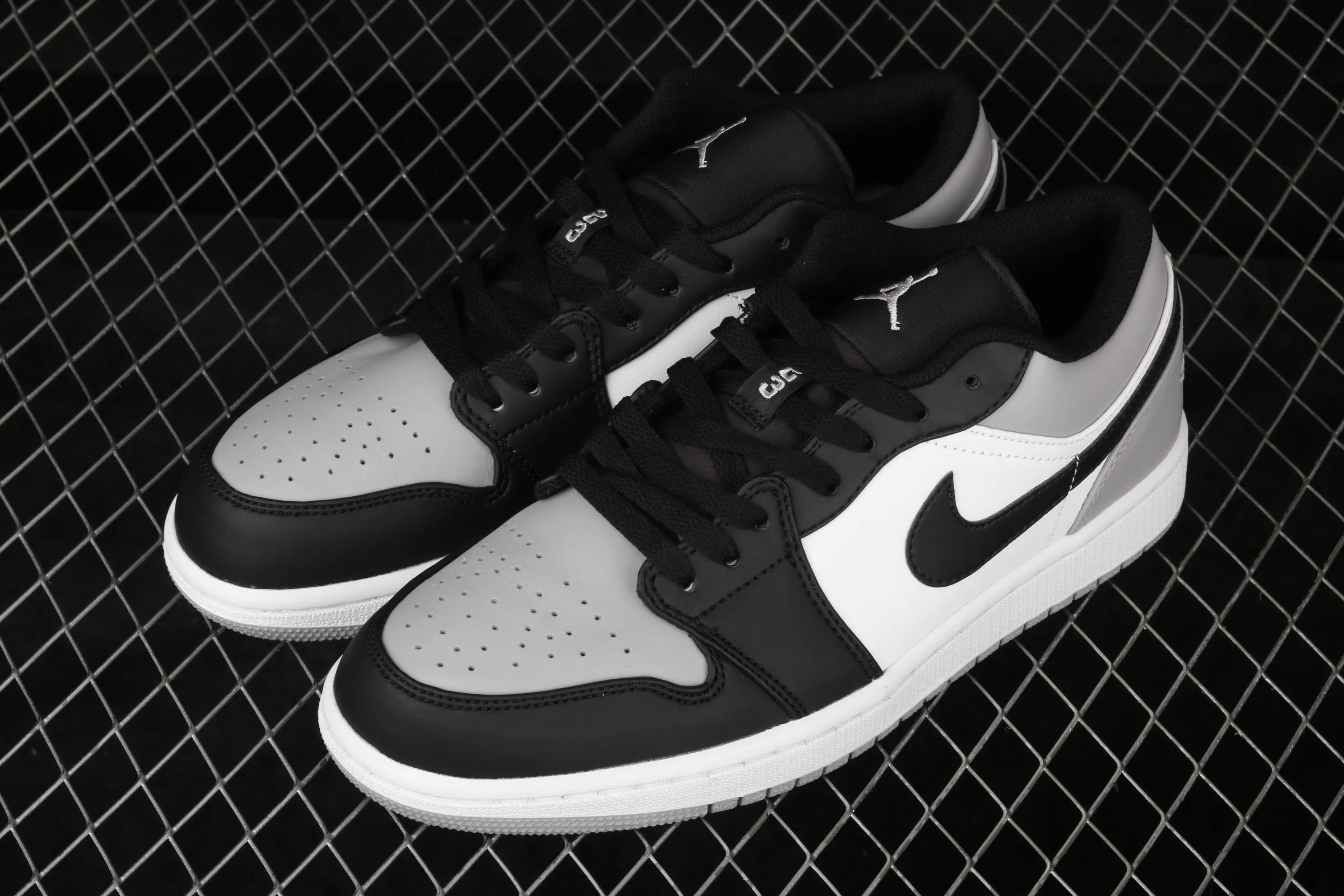 All categories Air Jordan Jordan series basketball shoes Air Jordan 1 Low Air Jordan 1 Low AJ1 Joe 1 low-top cultural and leisure sports sneakers 553558-110